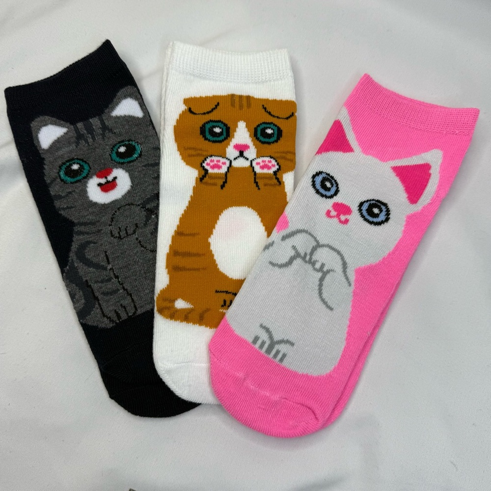 Cute Cat Design Socks set of 3 (Black, White, Pink) - you get all 3
